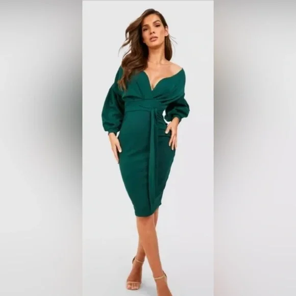 green emerald velvet dress Luxe Sheen Strapless Ruched Satin Midi Dress in Emerald | Size: Xs | Knit Fabric main image 1